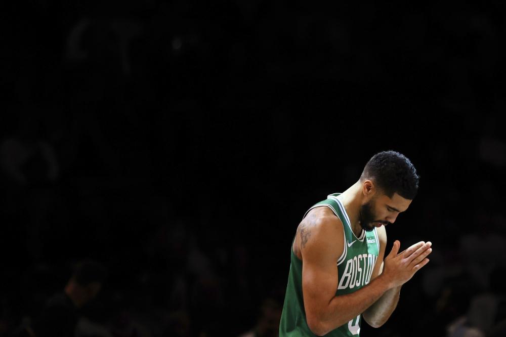 舞台迈进 舞台迈进